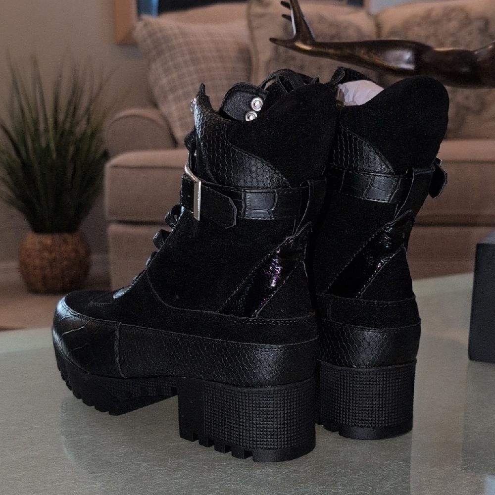 Black Women's Chunky Lace-Up Ankle Boots US 9 UK 7 - Picture 8 of 11